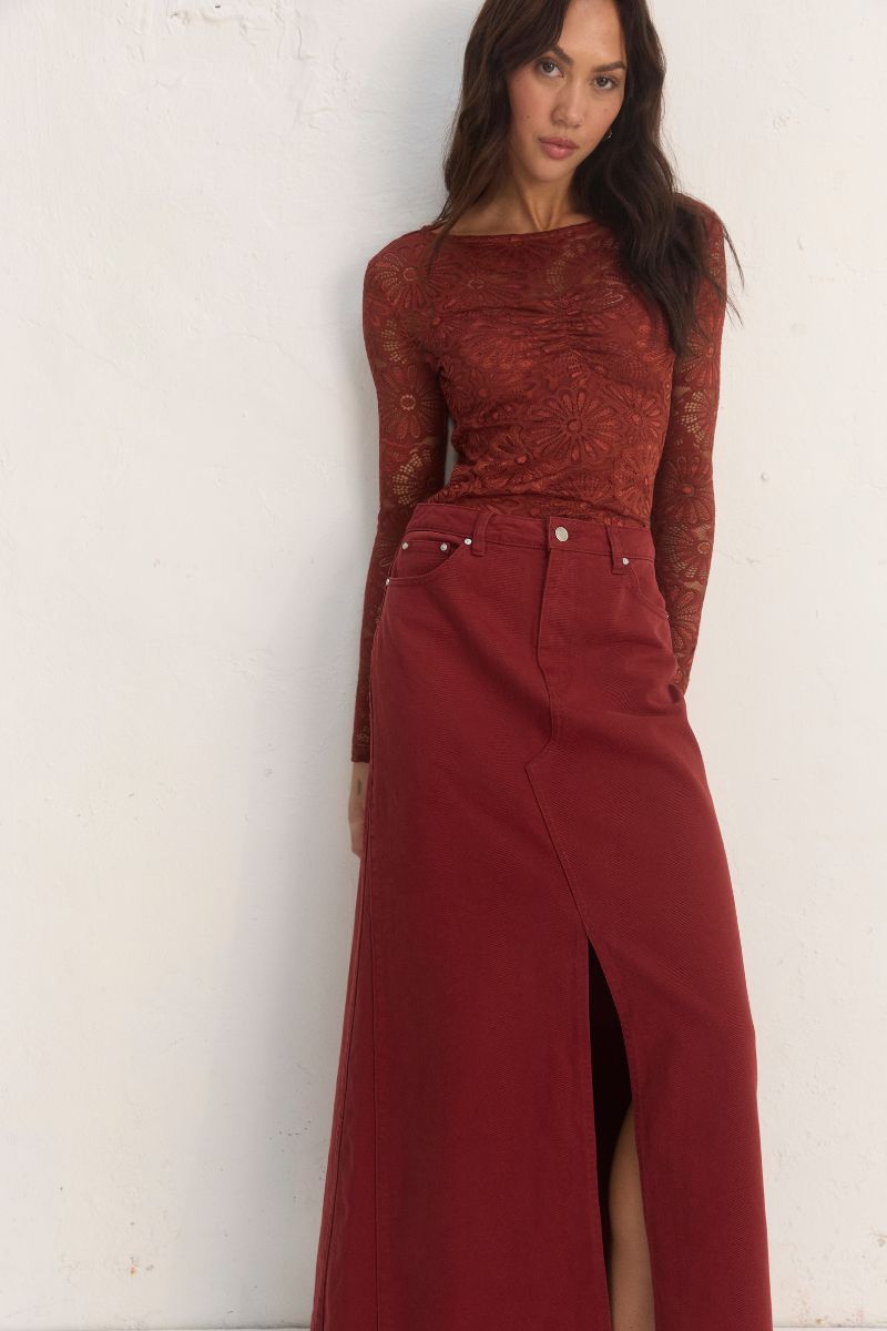 FLORA LACE TOP WINE