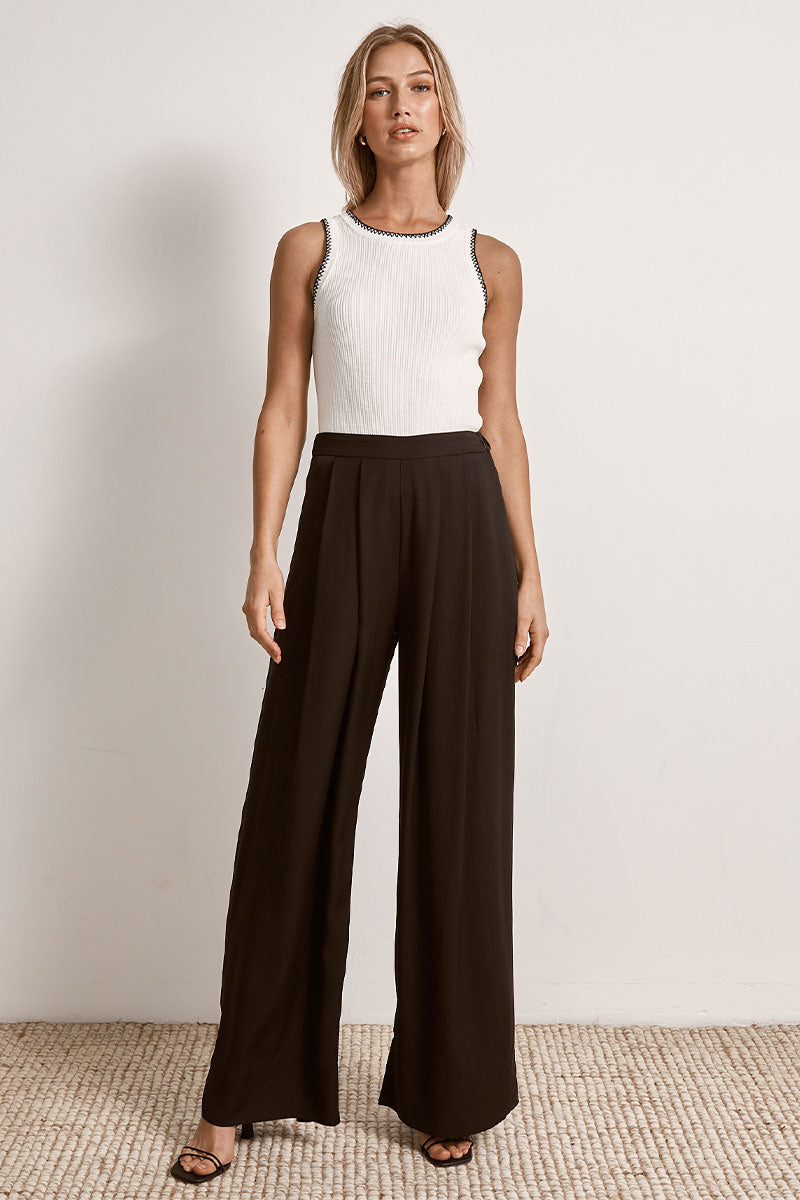Mon Renn women's Clothing Sydney Connect Knit Singlet White
