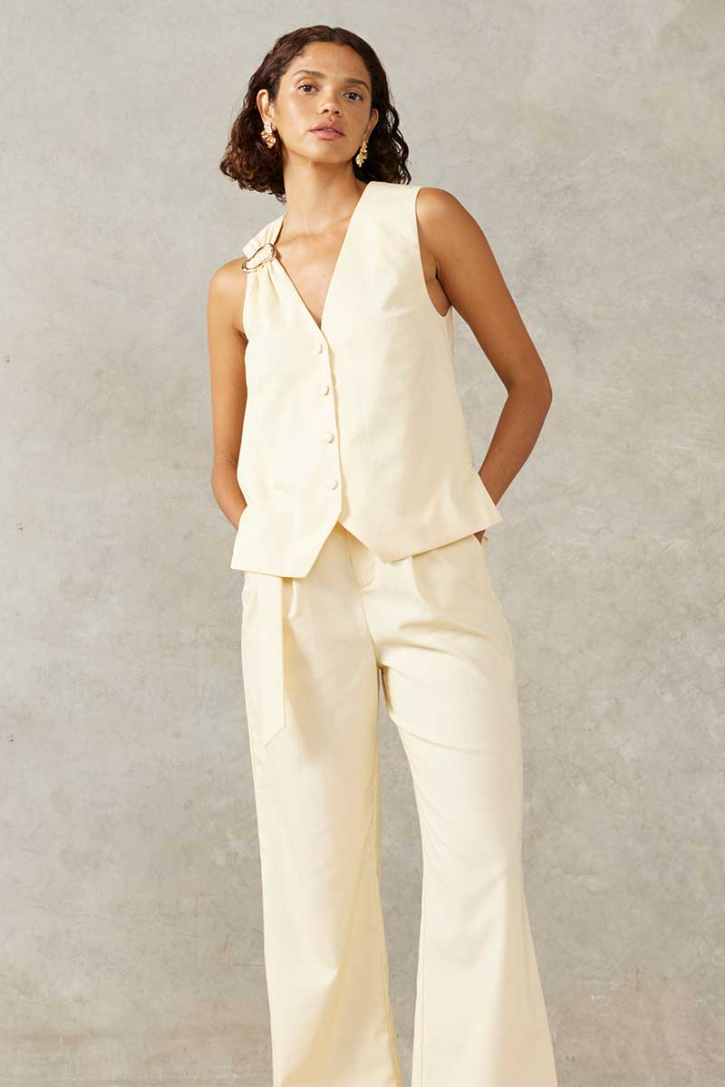 EMBARK TOP - BUTTER