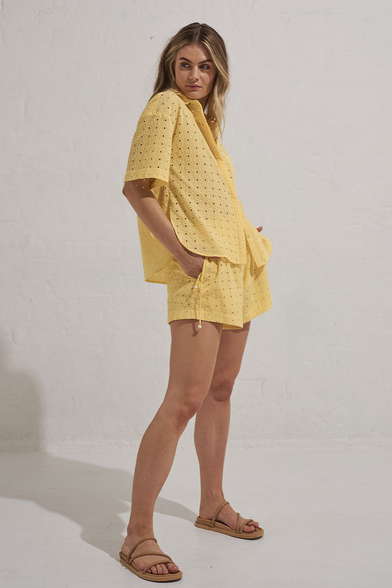 RADIATE SHORT - LEMON SORBET