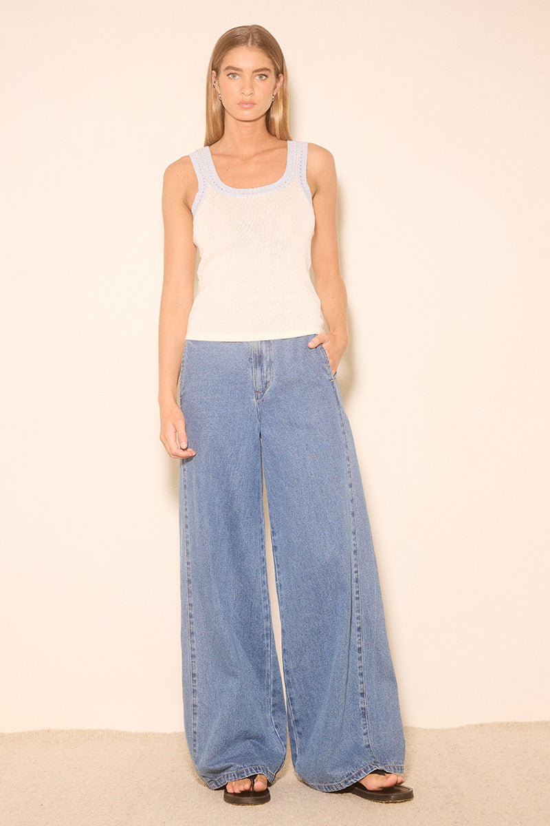 SYMBOLIC KNIT TOP WHITE / BLUE