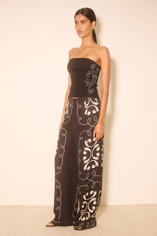 ZAHRA EMBROIDERED TOP MIDNIGHT BLACK