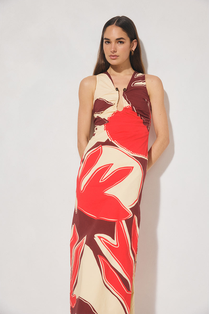 Sleeveless exclusive print cotton blend maxi dress with plunging V neckline, U-ring detail, ruched waist, fitted skirt and side split