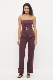 Mid-rise straight leg denim jeans with wide cuff hem and contrast buckle belt
