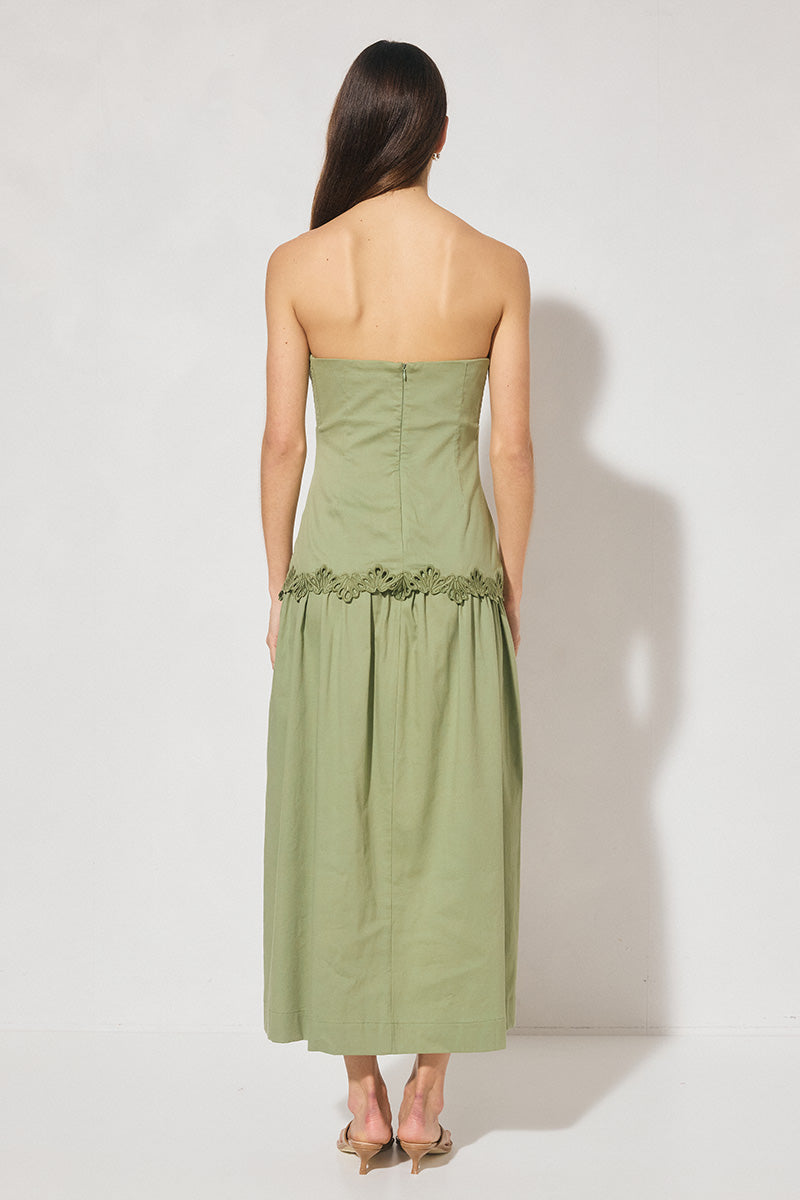 Strapless midi dress with scalloped embroidery, straight neckline, gathered bust, elasticated side panels, and full gathered fit-and-flare skirt