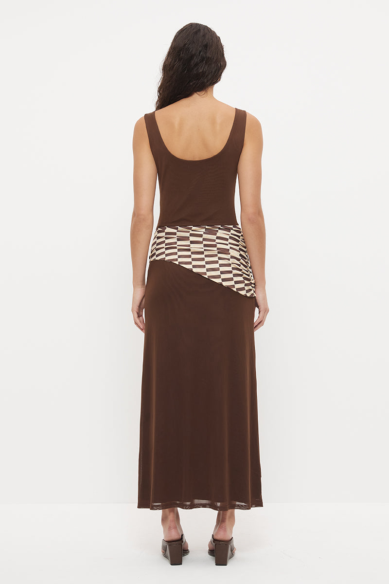 Sleeveless maxi dress with boat neckline, contrast printed sash and macrame tassel detail