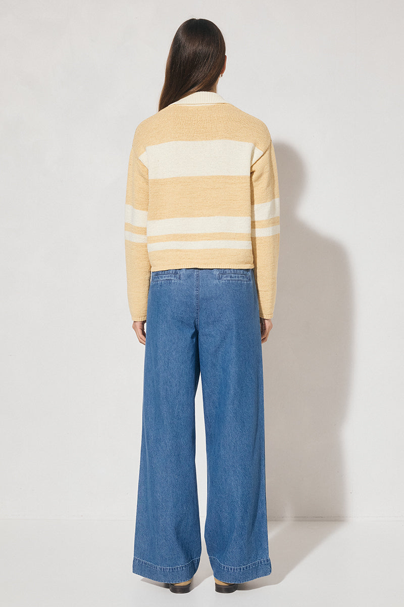 Bicolour collared knit jumper with oversized fit, dropped shoulder, V neckline, contrast polo-style collar and placket, long sleeves, and narrow rib hem finishes