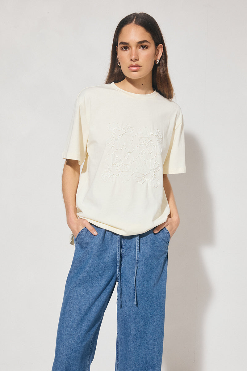  Oversized cotton jersey T-shirt with round neckline and cornelli appliqué detail, designed in Australia