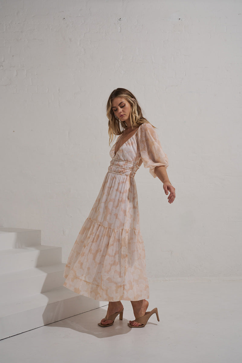 Monrenn women's Clothing Sydney Daze Floral Backless Midi baby pink