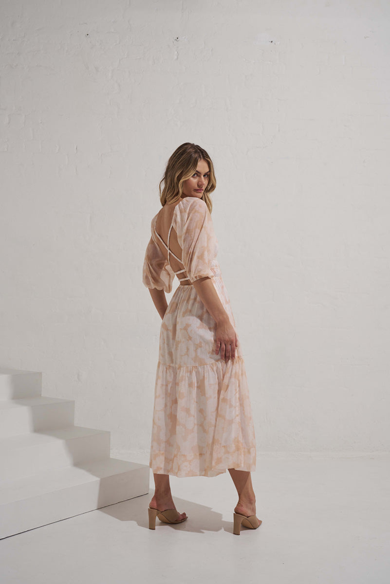 Monrenn women's Clothing Sydney Daze Floral Backless Midi baby pink