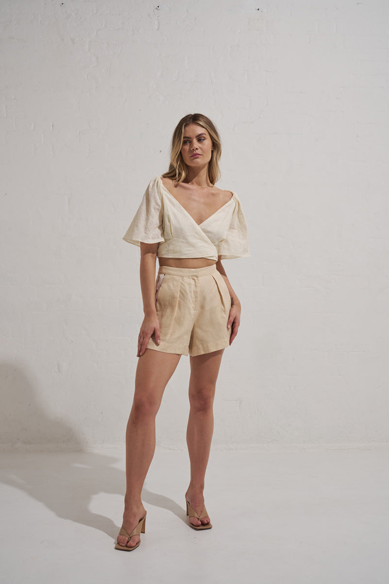 Monrenn women's Clothing Sydney Repose Wrap Top Creme